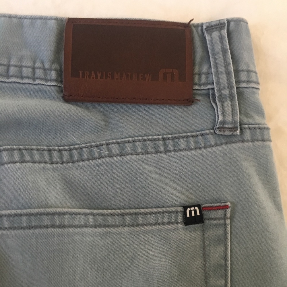 NWT TRAVIS MATHEW LIGHT BLUE JEANS, size 34